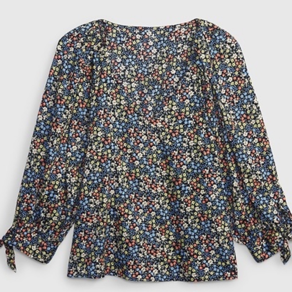 Women’s Gap Floral Balloon Sleeve V Neck Top- Size Small
